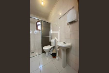 Casa à venda com 263m², 4 quartos e sem vagaBanheiro 2