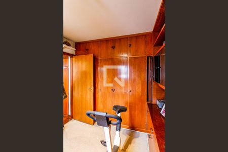 Apartamento à venda com 135m², 3 quartos e 2 vagas Apartamento à venda com 135m², 3 quartos e 2 vagasQuarto 2