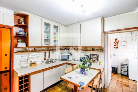 Apartamento à venda com 135m², 3 quartos e 2 vagas Apartamento à venda com 135m², 3 quartos e 2 vagasCozinha