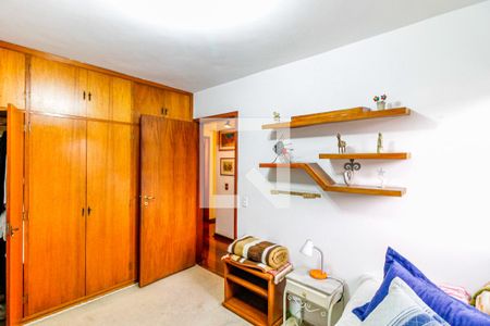 Apartamento à venda com 135m², 3 quartos e 2 vagas Apartamento à venda com 135m², 3 quartos e 2 vagasQuarto 1