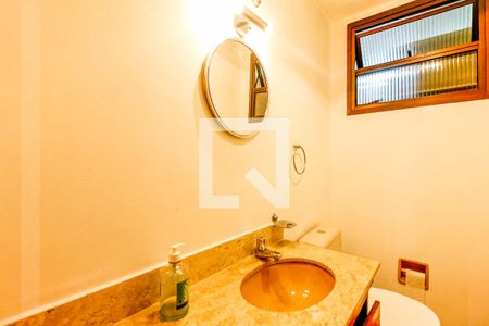 Apartamento à venda com 135m², 3 quartos e 2 vagas Apartamento à venda com 135m², 3 quartos e 2 vagasLavabo