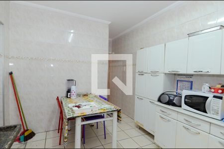 Casa à venda com 266m², 4 quartos e 2 vagasCozinha