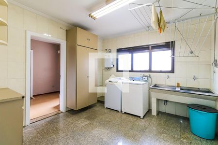 Apartamento à venda com 320m², 4 quartos e 4 vagasÁrea de Serviço