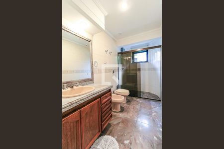 Apartamento à venda com 320m², 4 quartos e 4 vagasBanheiro