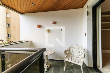 Apartamento à venda com 320m², 4 quartos e 4 vagasVaranda da Suíte 1