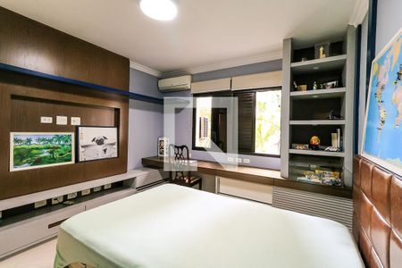 Apartamento à venda com 320m², 4 quartos e 4 vagasQuarto 1