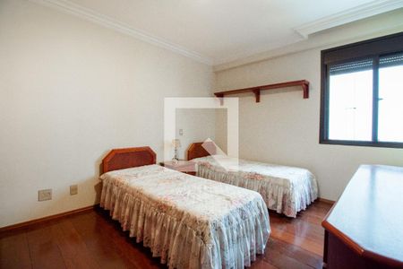 Apartamento à venda com 185m², 3 quartos e 3 vagasSuíte 3