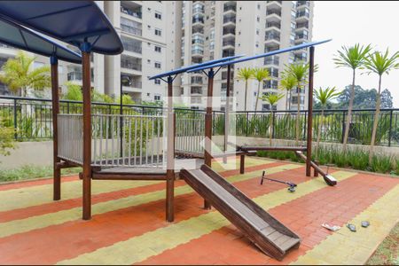 Apartamento para alugar com 122m², 3 quartos e 2 vagas Apartamento para alugar com 122m², 3 quartos e 2 vagasÁrea Comum - Playground