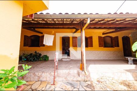 Casa à venda com 460m², 2 quartos e 2 vagasVaranda