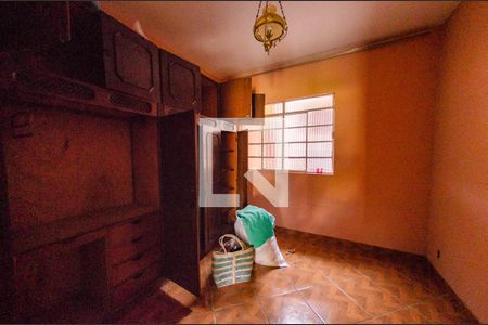 Casa à venda com 460m², 2 quartos e 2 vagasQuarto