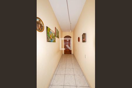 Casa à venda com 460m², 2 quartos e 2 vagasCorredor