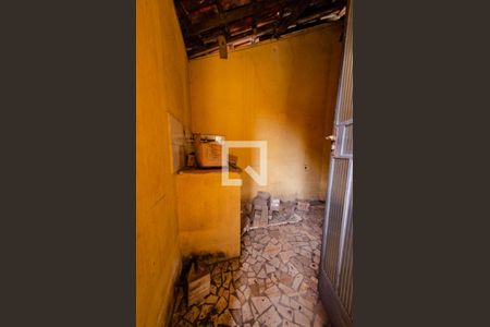 Casa à venda com 460m², 2 quartos e 2 vagasBarracão 2