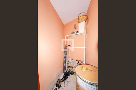 Casa à venda com 460m², 2 quartos e 2 vagasQuartinho