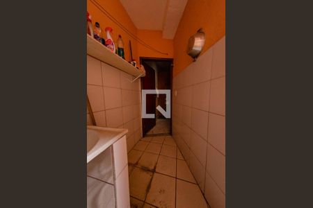 Casa à venda com 460m², 2 quartos e 2 vagasÁrea de serviço