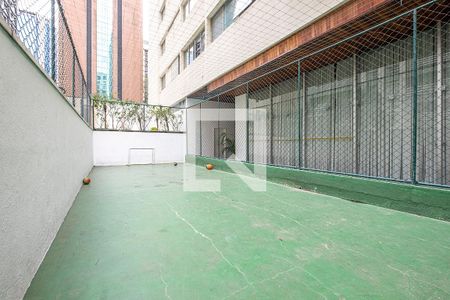 Apartamento à venda com 122m², 3 quartos e 1 vaga Apartamento à venda com 122m², 3 quartos e 1 vagaQuadra