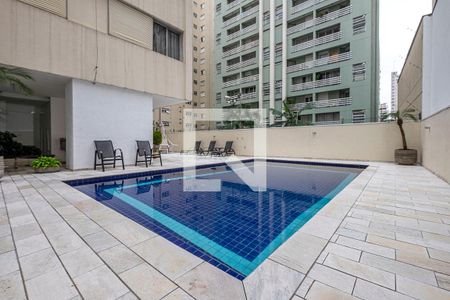 Apartamento à venda com 122m², 3 quartos e 1 vaga Apartamento à venda com 122m², 3 quartos e 1 vagaPiscina