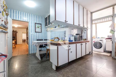 Apartamento à venda com 122m², 3 quartos e 1 vaga Apartamento à venda com 122m², 3 quartos e 1 vagaCozinha