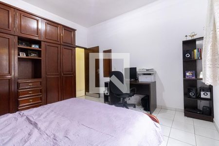 Casa à venda com 350m², 4 quartos e 4 vagasQuarto 1