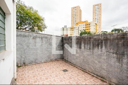 Casa à venda com 180m², 3 quartos e 2 vagas Casa à venda com 180m², 3 quartos e 2 vagasQuintal