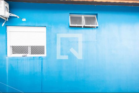 Casa à venda com 180m², 3 quartos e 2 vagas Casa à venda com 180m², 3 quartos e 2 vagasVista