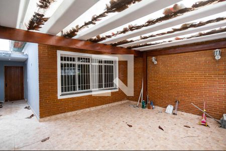 Casa à venda com 180m², 3 quartos e 2 vagas Casa à venda com 180m², 3 quartos e 2 vagasGaragem