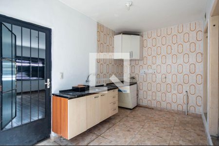 Casa à venda com 180m², 3 quartos e 2 vagas Casa à venda com 180m², 3 quartos e 2 vagasÁrea de Serviço