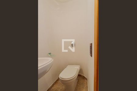 Lavabo de apartamento para alugar com 3 quartos, 127m² em Morro dos Ingleses, São Paulo