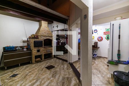 Casa à venda com 154m², 3 quartos e 2 vagas Casa à venda com 154m², 3 quartos e 2 vagasEspaço Gourmet