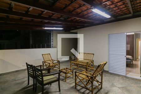 Casa à venda com 154m², 3 quartos e 2 vagas Casa à venda com 154m², 3 quartos e 2 vagasVaranda Suíte 1