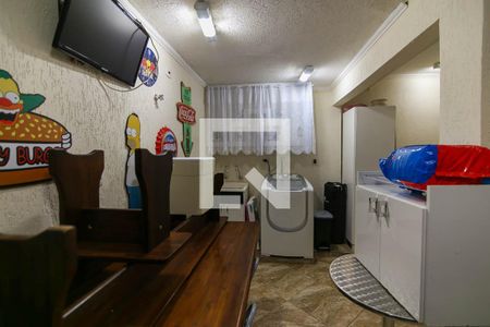 Casa à venda com 154m², 3 quartos e 2 vagas Casa à venda com 154m², 3 quartos e 2 vagasÁrea de Serviço