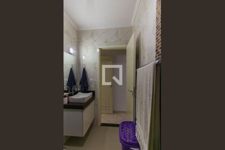 Casa à venda com 154m², 3 quartos e 2 vagas Casa à venda com 154m², 3 quartos e 2 vagasBanheiro da Suíte 1