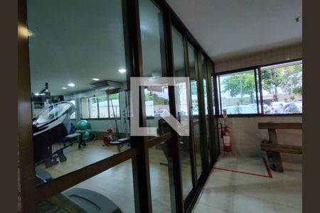 Apartamento à venda com 185m², 2 quartos e 1 vaga Apartamento à venda com 185m², 2 quartos e 1 vagaÁrea comum - Academia