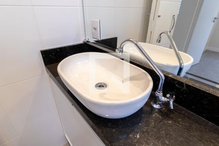 Apartamento à venda com 64m², 2 quartos e 2 vagasBanheiro