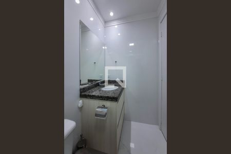 Apartamento à venda com 55m², 2 quartos e 1 vaga Apartamento à venda com 55m², 2 quartos e 1 vagaBanheiro