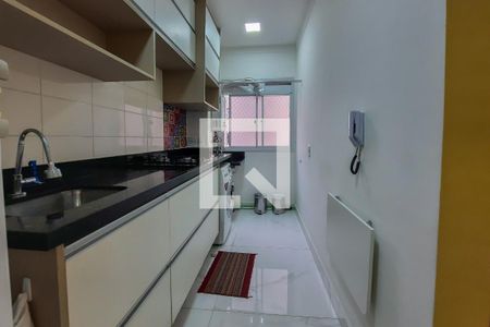 Apartamento à venda com 55m², 2 quartos e 1 vaga Apartamento à venda com 55m², 2 quartos e 1 vagaCozinha
