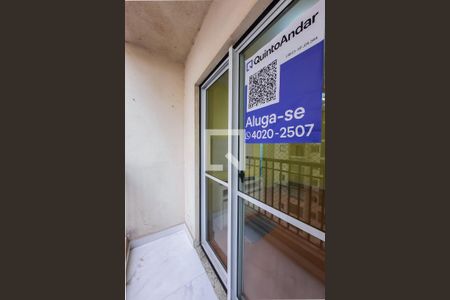 Apartamento à venda com 55m², 2 quartos e 1 vaga Apartamento à venda com 55m², 2 quartos e 1 vagaPlaca