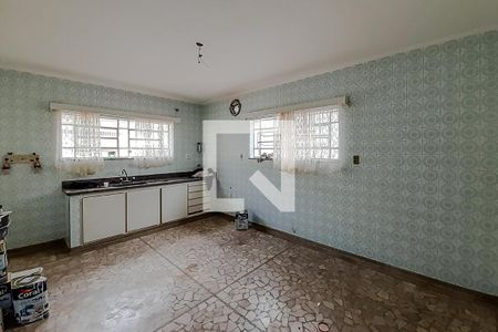 Casa à venda com 420m², 2 quartos e 1 vaga Casa à venda com 420m², 2 quartos e 1 vagaCozinha