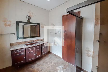 Casa à venda com 420m², 2 quartos e 1 vaga Casa à venda com 420m², 2 quartos e 1 vagaBanheiro