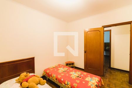 Casa à venda com 438m², 4 quartos e 4 vagas Casa à venda com 438m², 4 quartos e 4 vagasSuíte 2