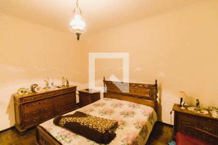 Casa à venda com 438m², 4 quartos e 4 vagas Casa à venda com 438m², 4 quartos e 4 vagasSuíte 4