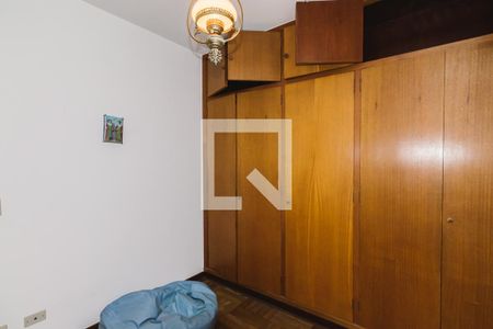 Casa à venda com 438m², 4 quartos e 4 vagas Casa à venda com 438m², 4 quartos e 4 vagasEdícula Quarto 1