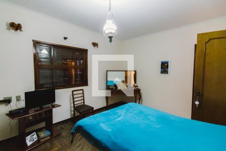 Casa à venda com 438m², 4 quartos e 4 vagas Casa à venda com 438m², 4 quartos e 4 vagasSuíte 1