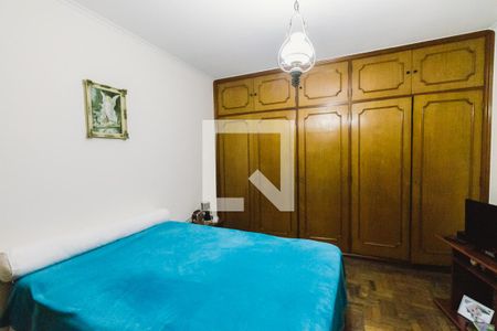 Casa à venda com 438m², 4 quartos e 4 vagas Casa à venda com 438m², 4 quartos e 4 vagasSuíte 1