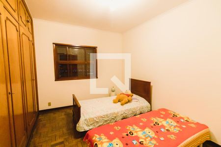 Casa à venda com 438m², 4 quartos e 4 vagas Casa à venda com 438m², 4 quartos e 4 vagasSuíte 2