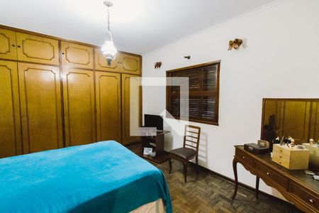 Casa à venda com 438m², 4 quartos e 4 vagas Casa à venda com 438m², 4 quartos e 4 vagasSuíte 1