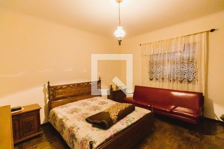 Casa à venda com 438m², 4 quartos e 4 vagas Casa à venda com 438m², 4 quartos e 4 vagasSuíte 4