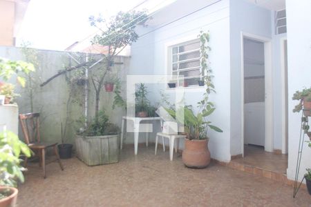 Casa à venda com 250m², 4 quartos e 2 vagasQuintal
