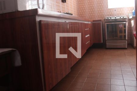 Casa à venda com 250m², 4 quartos e 2 vagasCozinha