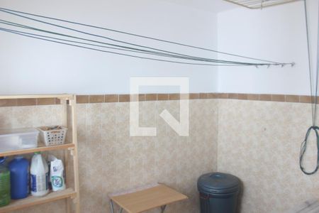 Casa à venda com 250m², 4 quartos e 2 vagasarea de serviço