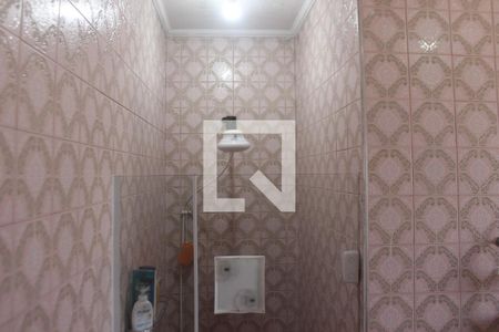 Casa à venda com 250m², 4 quartos e 2 vagasBanheiro do corredor